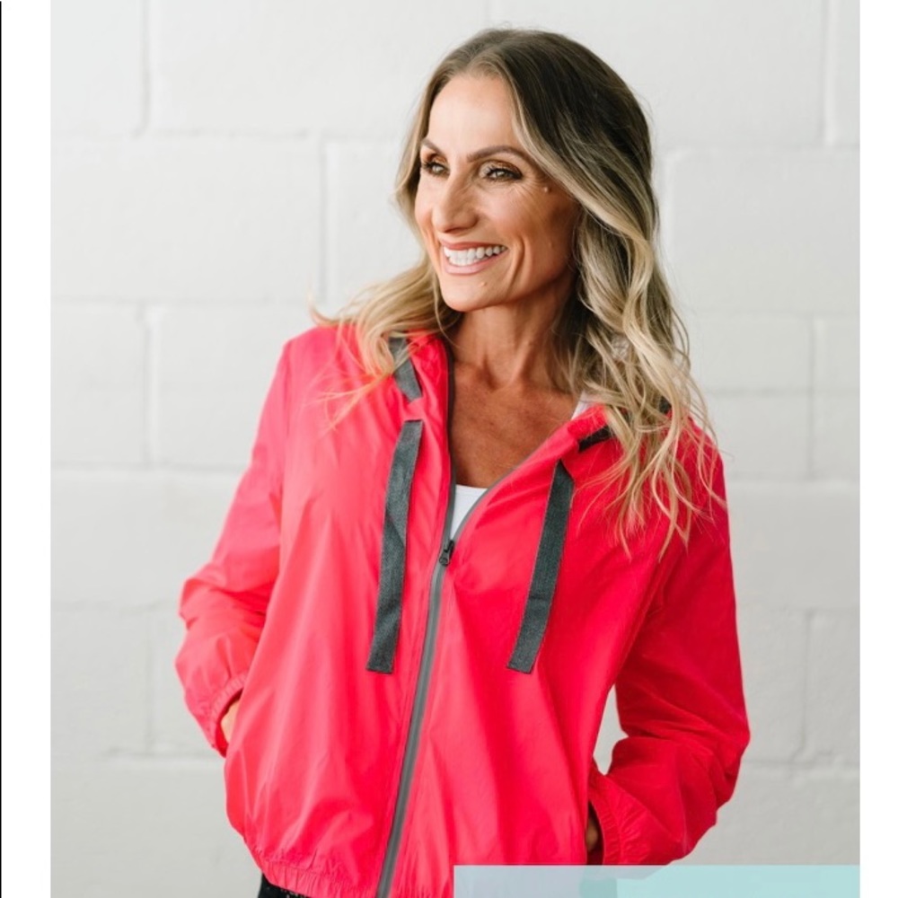 Zyia Pink Hoodie Drawstring Light Windbreaker